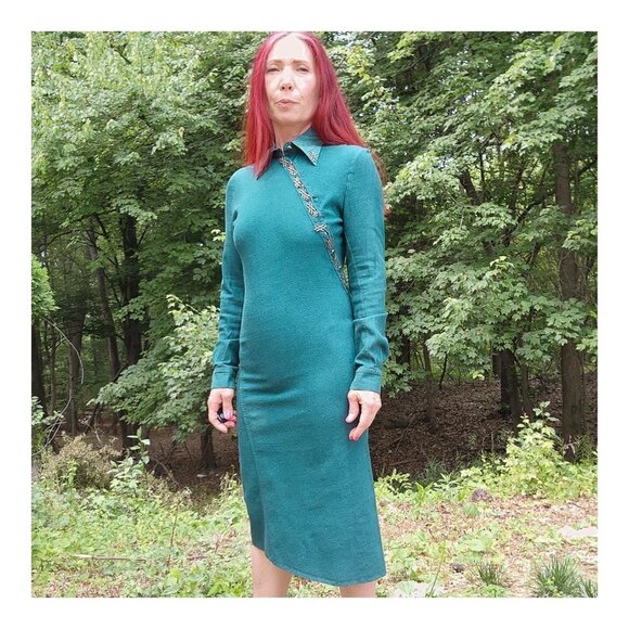 LEGATTE JEANS SAVE the QUEEN Vintage Asymmetric Hem Sheath Dress - Picture 2 of 13